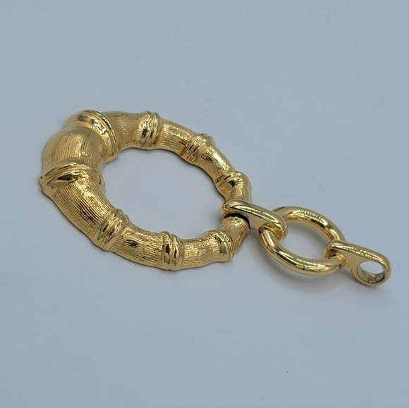 Monet Goldtone Circle Pendant #762 - Picture 7 of 9